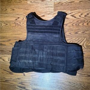 Tactical Black Vest Condor large Used